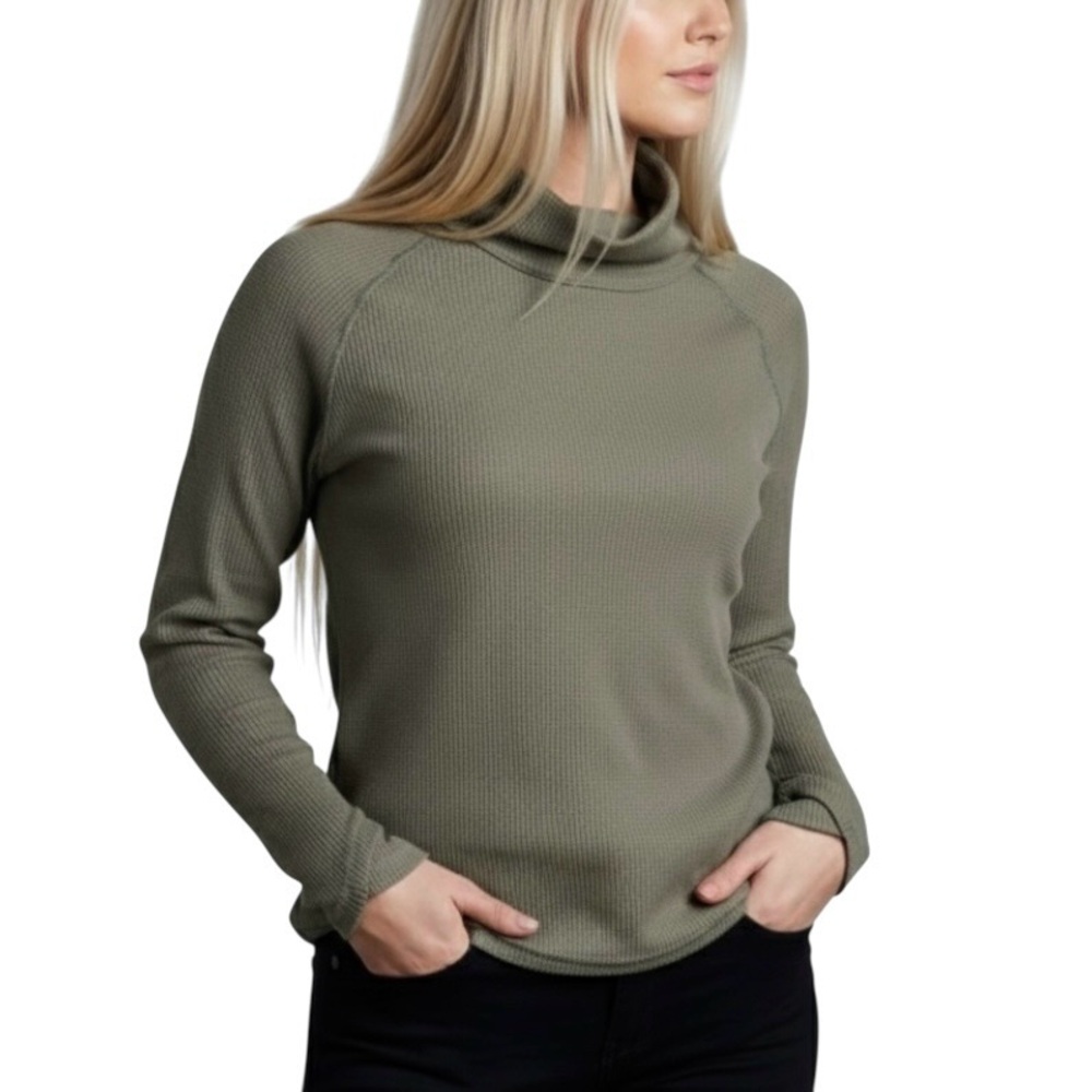 KUHL NWT Petra Turtleneck in Olive Top Long Sleeve Shirt